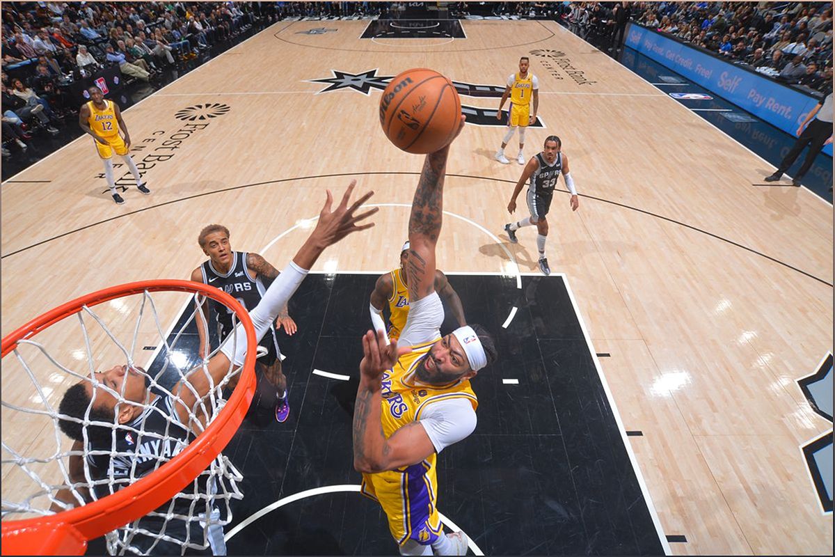 Spurs vs. Lakers: Dự đoán, nhận định trận đấu và lựa chọn cá cược NBA - -1759650673