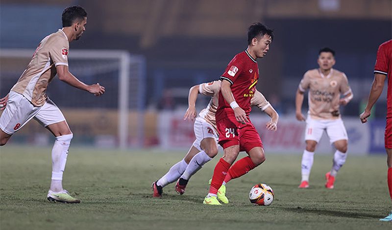HLV Nguyễn Thành Công chia sẻ suy nghĩ sau trận hòa 1-1 giữa Hà Tĩnh và ĐKVĐ CAHN - -2018565239